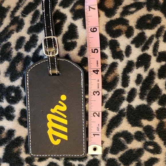 MR & MRS LUGGAGE TAGS - Picture 8 of 10